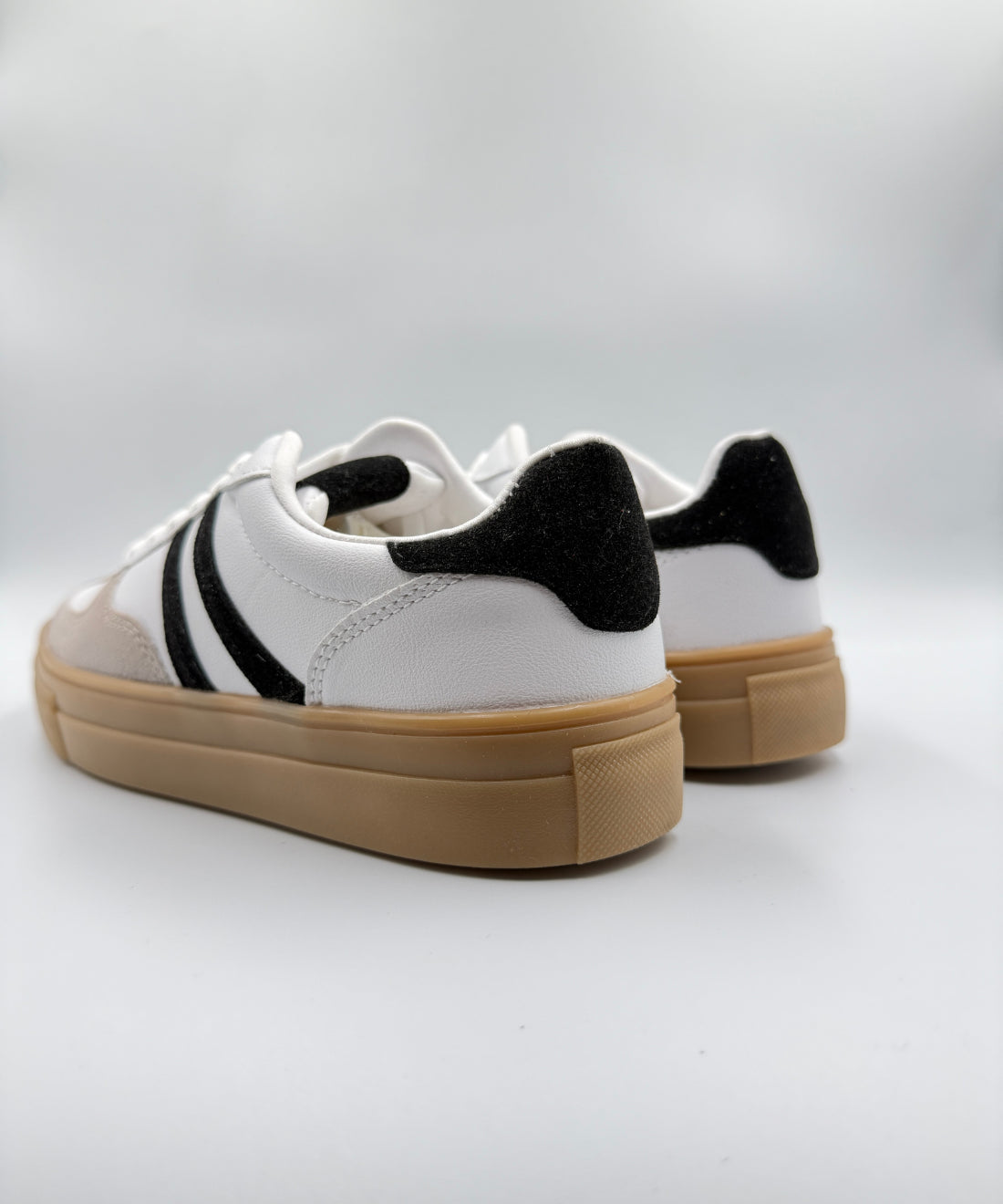 VINTA | Blanco/Gris Noir