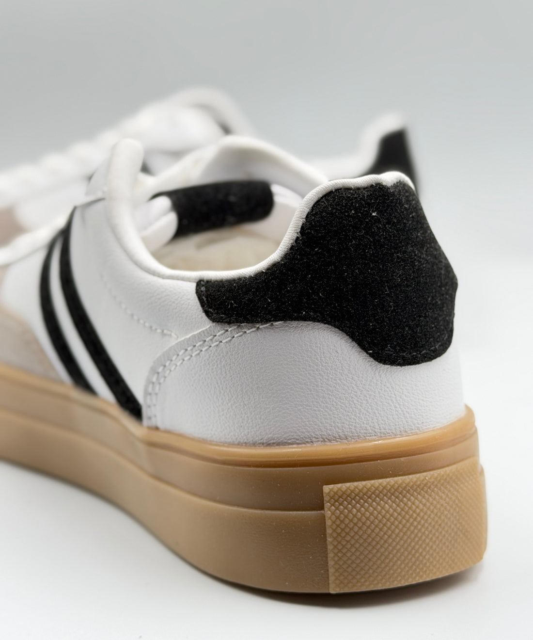 VINTA | Blanco/Gris Noir